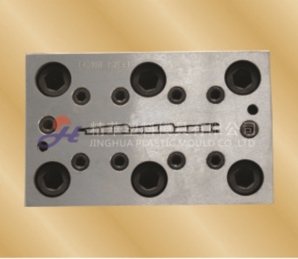 PVC木塑發(fā)泡模具 PVC木塑發(fā)泡模具